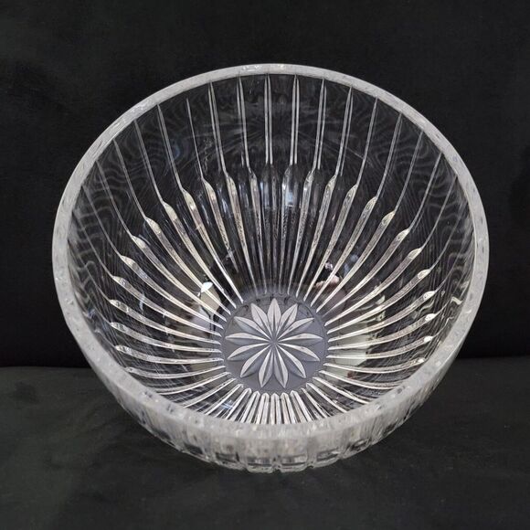 Mikasa Park Lane Heavy Crystal Fruit Salad Round Bowl Center Piece - Picture 7 of 10